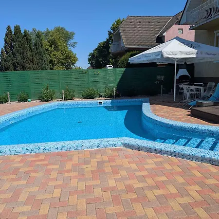 בית נופש In - Balaton 19638 שיופוק