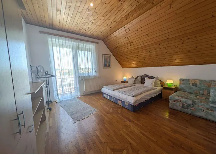 In - Balaton 19638 שיופוק